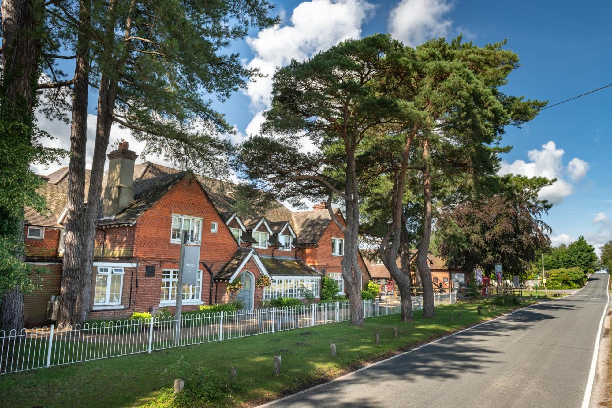 Beaulieu Hotel Lyndhurst Exterior foto